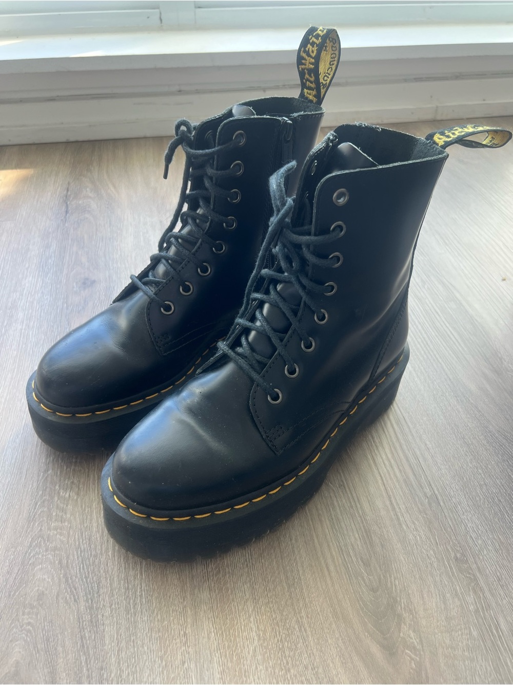 Doc martens Jadon platform boots